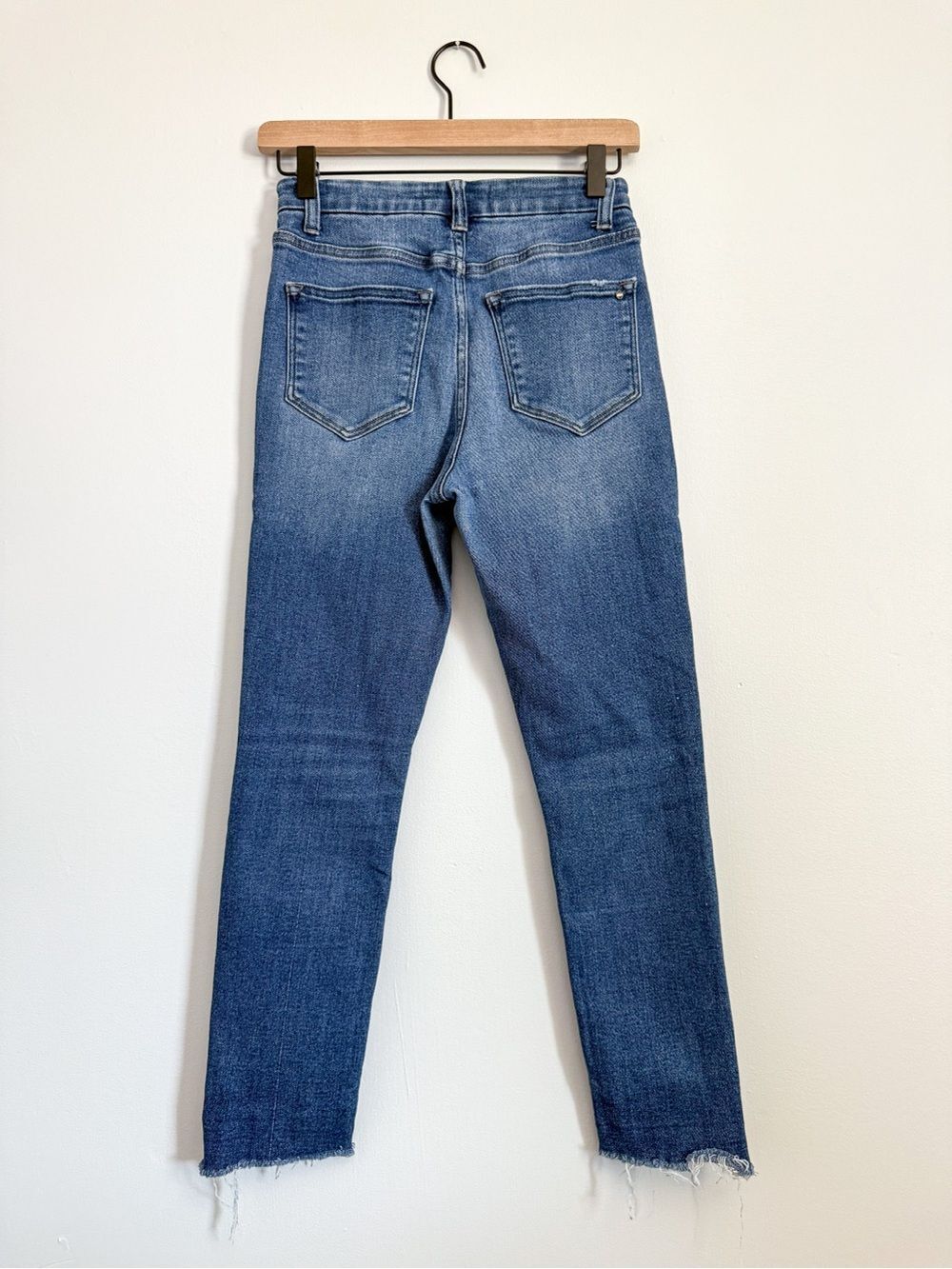 Mica Light Wash High Rise Skinny Jean Size 24 - Picture 5 of 9